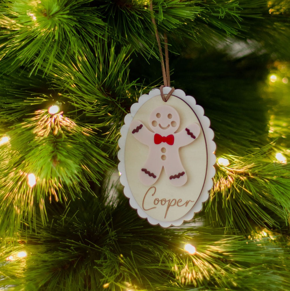 Gingerbread Scalloped Decoration