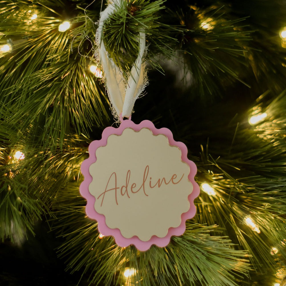 Gold Scalloped Decoration