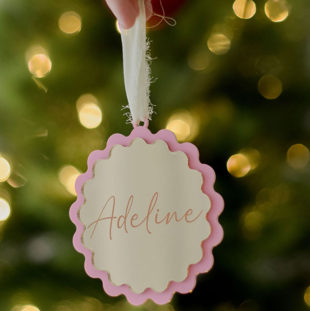 Gold Scalloped Decoration