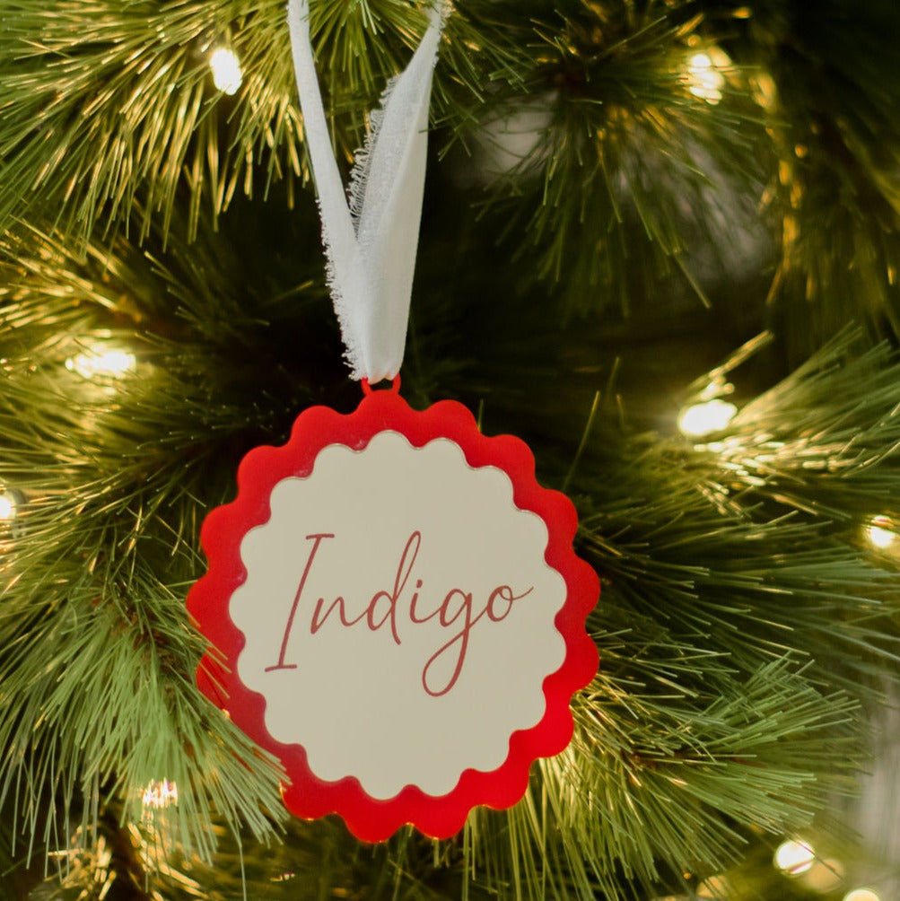 Gold Scalloped Decoration