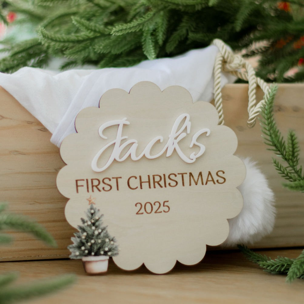 Scalloped First Christmas plaque with Watercolour design