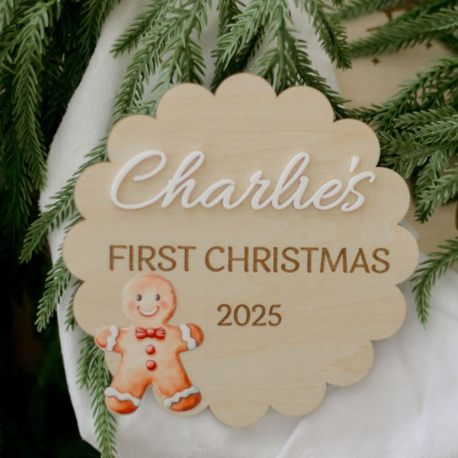 Scalloped First Christmas plaque with Watercolour design
