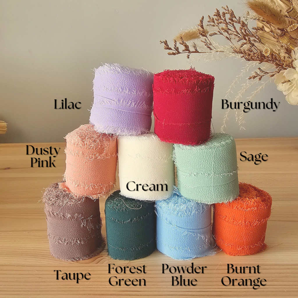 Hello World Scalloped Plaque