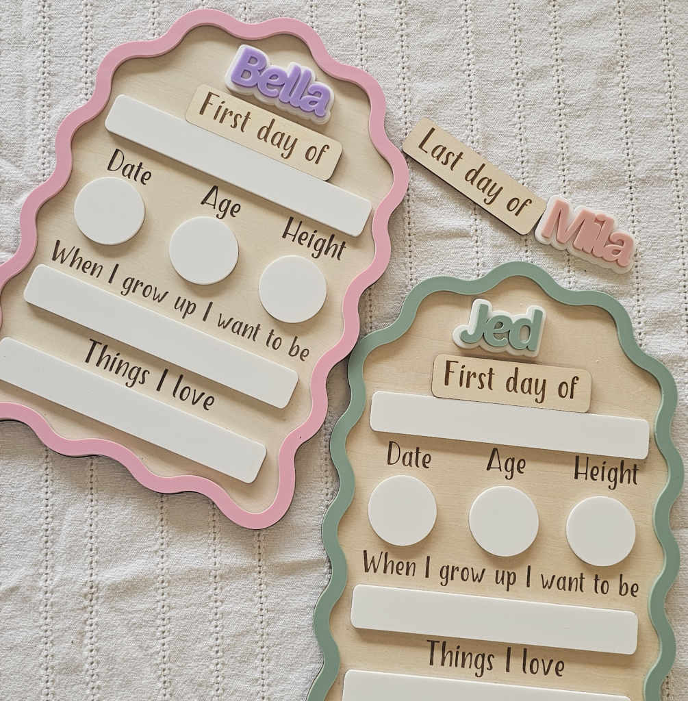 First/Last day of School board - Wavy Arch