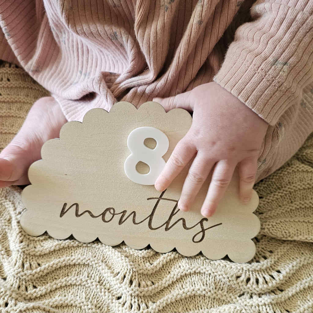 Interchangeable Scalloped Milestone cards