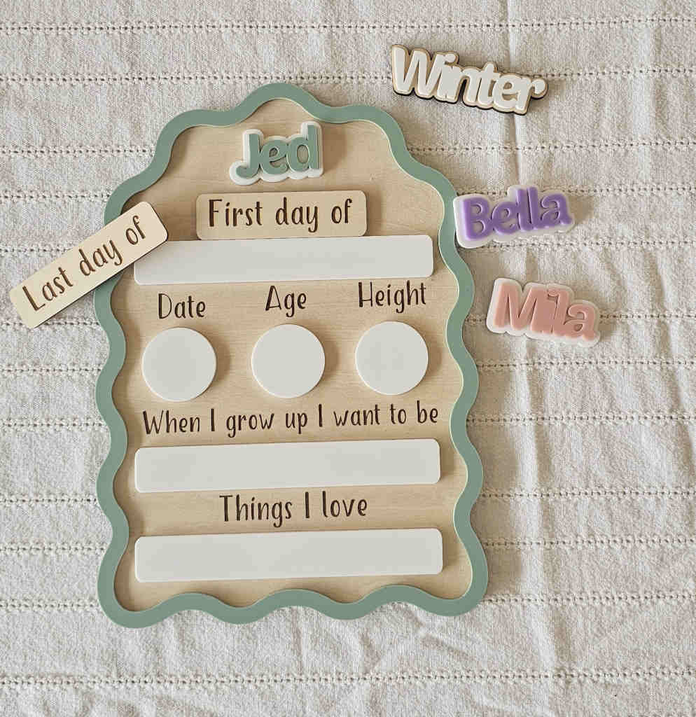 First/Last day of School board - Wavy Arch