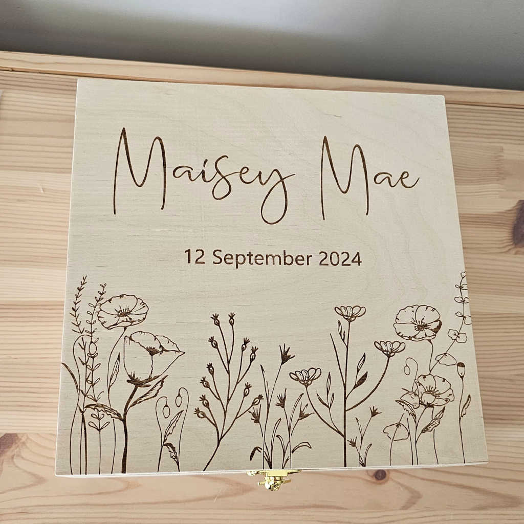 Custom Hinged Box (Available in 3 designs)