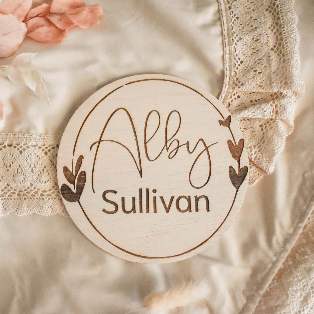 Heart Wreath - Round Name Plaque