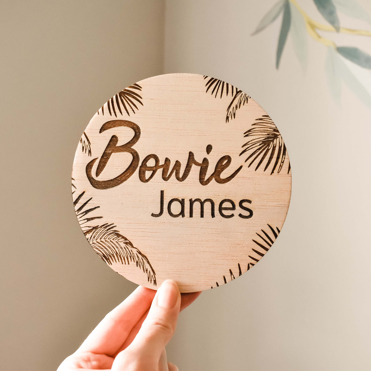Palm Frond - Round Name Plaque