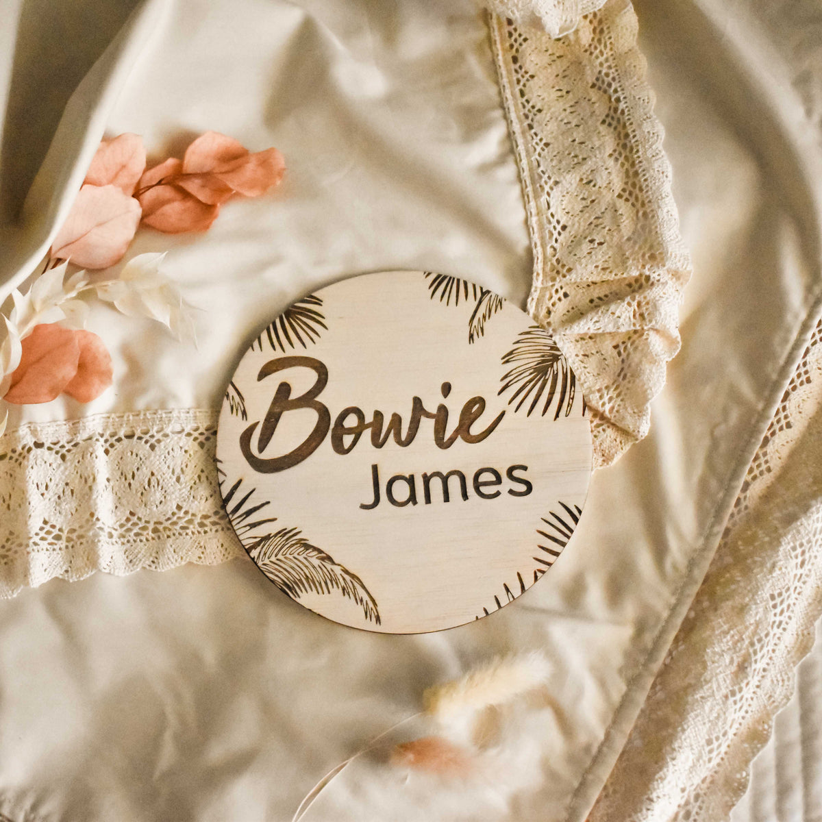 Palm Frond - Round Name Plaque