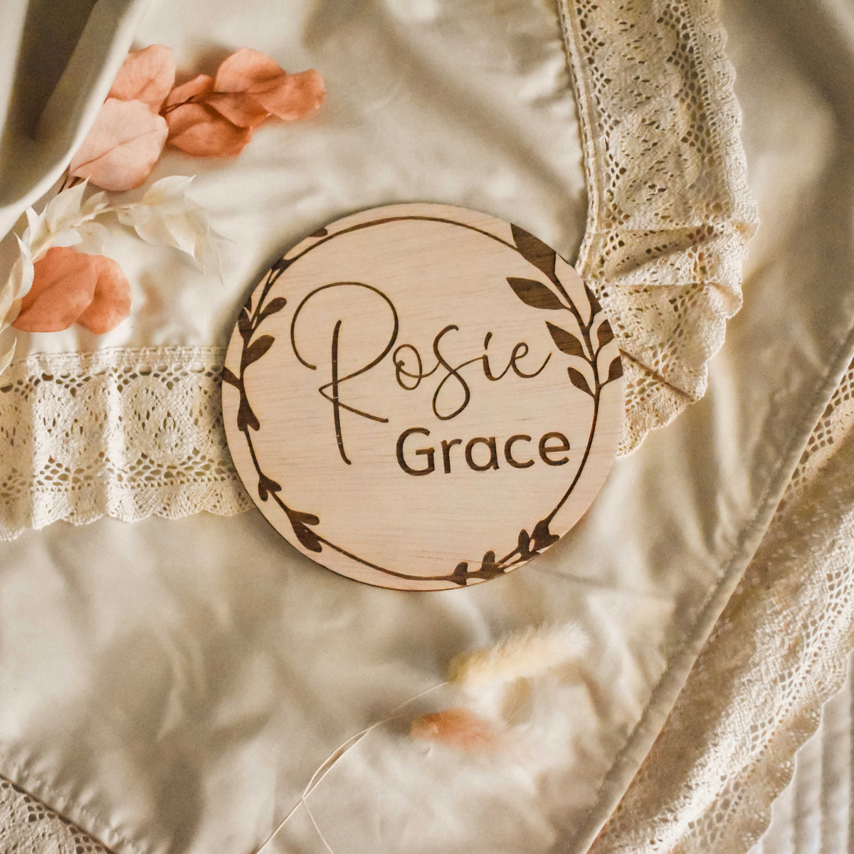 Wreath - Round Name Plaque